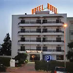 Center By Umbral Hotel